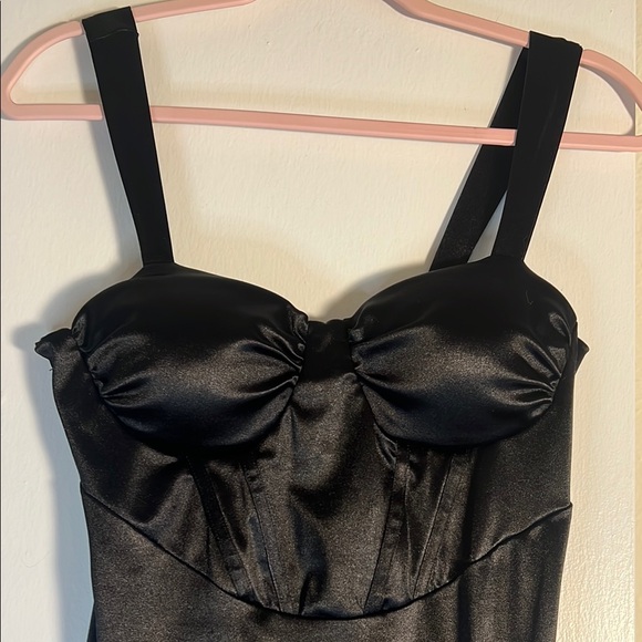 Bustier Side Ruffle Dress - Picture 3 of 7